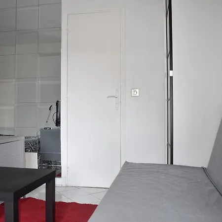 Studio With Incredible View Of The Eiffel Tower * Paris