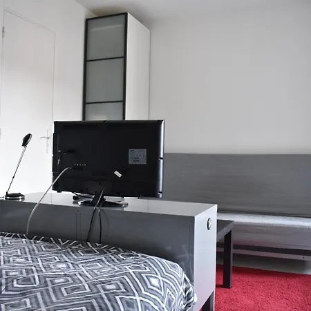 Studio With Incredible View Of The Eiffel Tower Paris